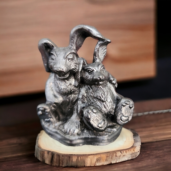 Michael Ricker Pewter Rabbit Bunny Couple Collectible Figurine 1998 Handcrafted - Picture 1 of 5